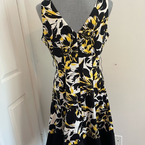 Nine West Fit&Flare Dress - Picture 2 of 16